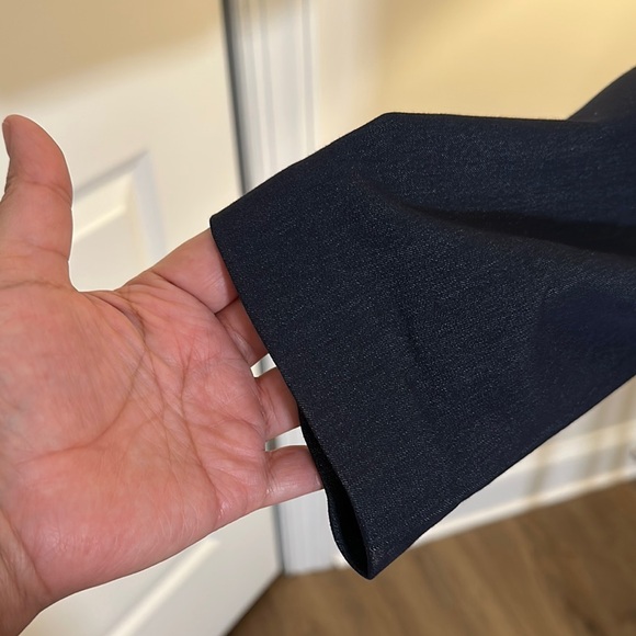 Kasper Women's Navy Blazer - Picture 11 of 16